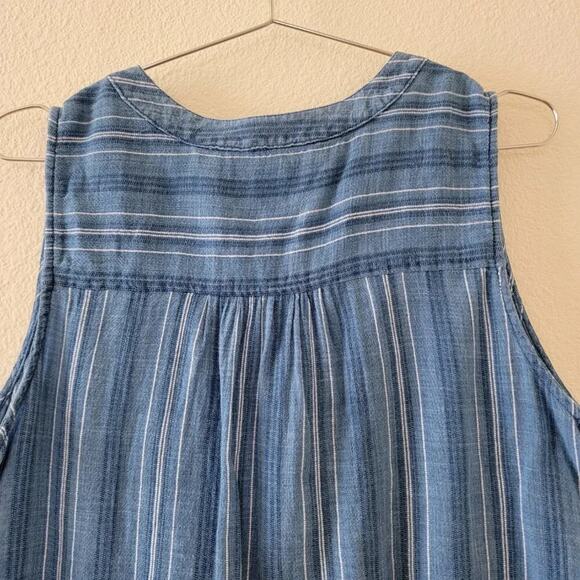 Tommy Hilfiger Denim Sleeveless Top Women Sz L Blue Striped V Neck Boho Casual - Picture 7 of 9